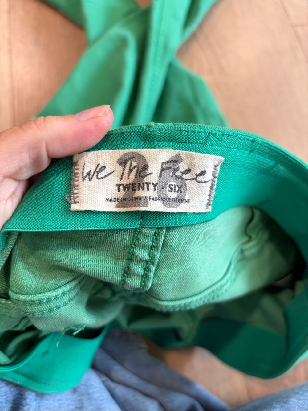 We The Free Free People Green Pull On Flare Pants Size 26 Stretch Boho - Picture 7 of 8